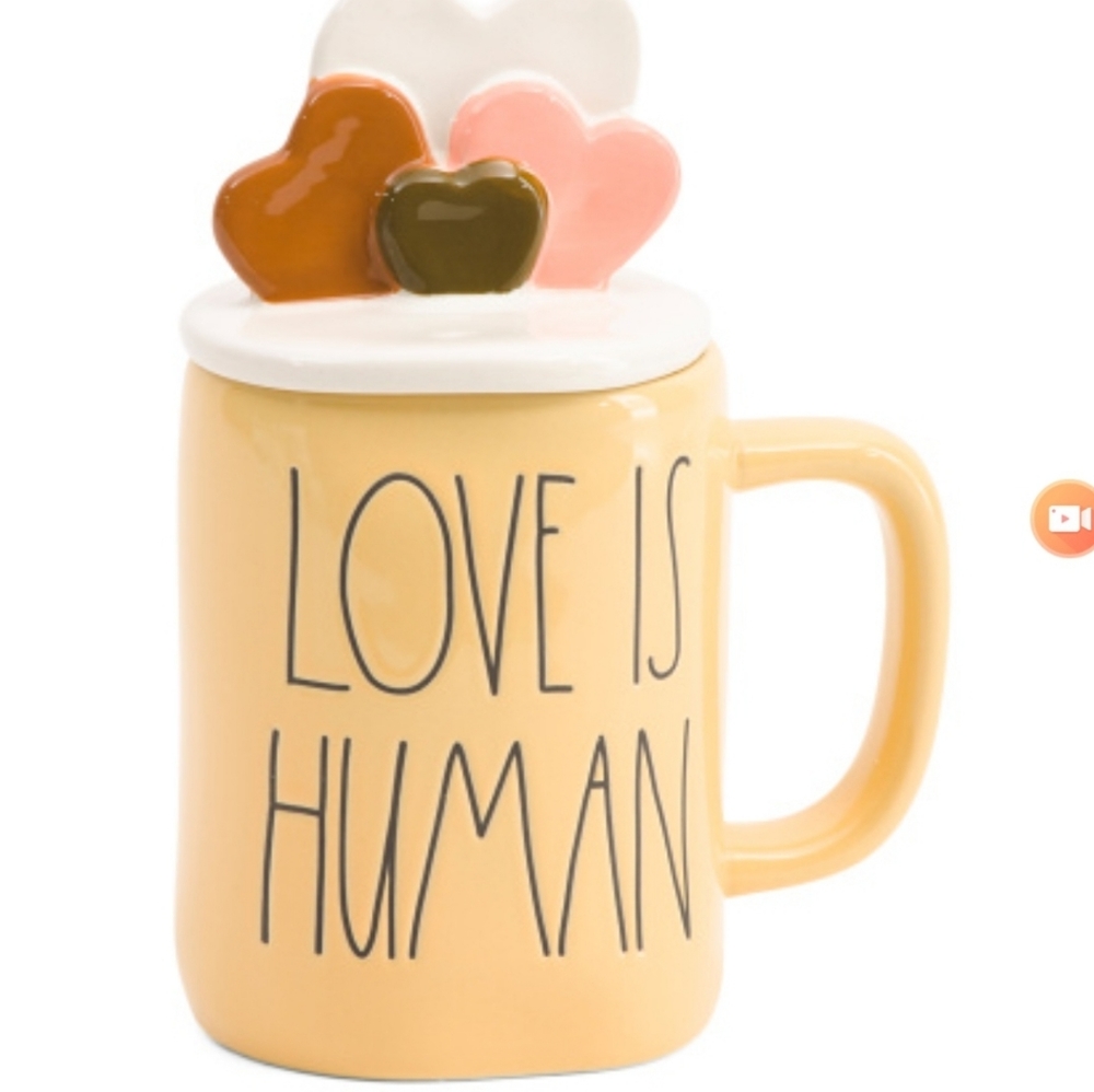 FREE SHIPPING/ Rae Dunn mugs
